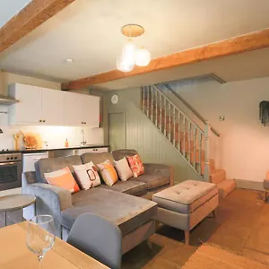 Weavers Retreat By Weavers Of Holiday home Haworth