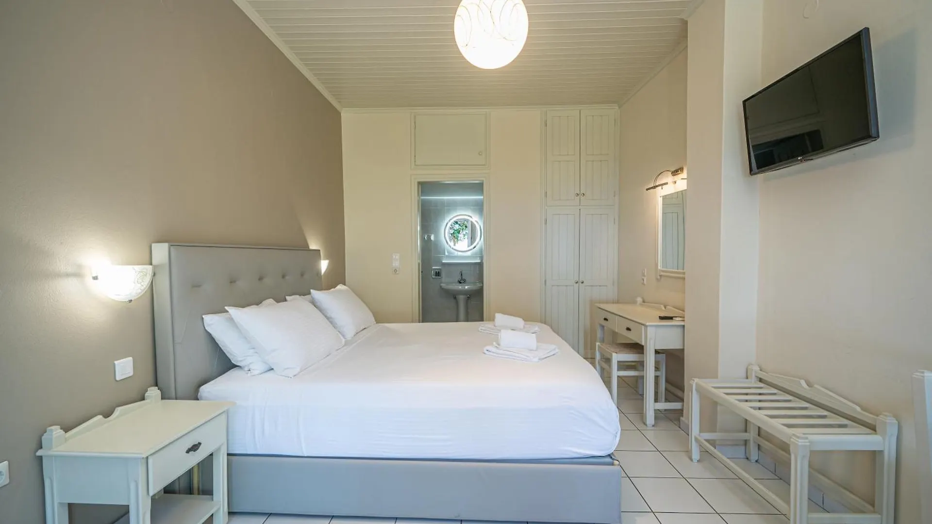 Panoramic Sunset Apartment Kothreas Greece