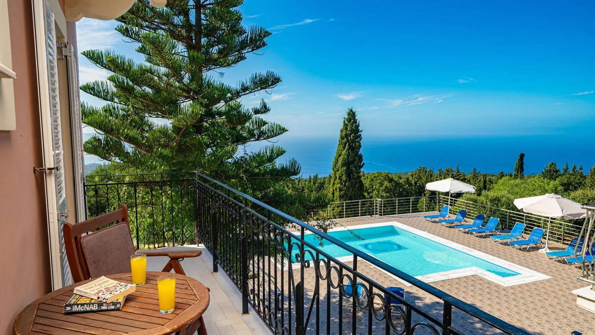 Panoramic Sunset Apartment Kothreas