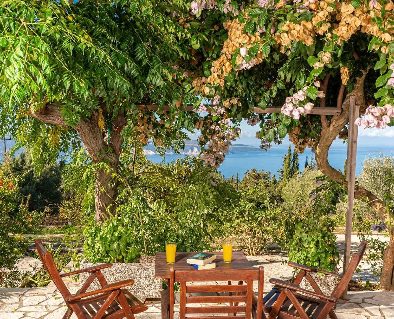 Panoramic Sunset Apartment Kothreas